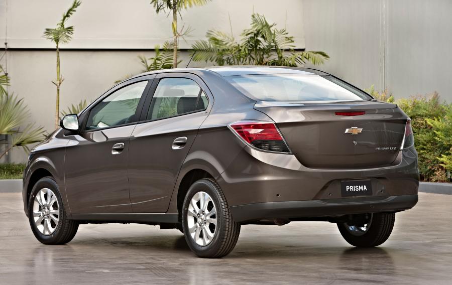  Chevrolet Prisma LTZ 2013 года  (фото 23 из 75)